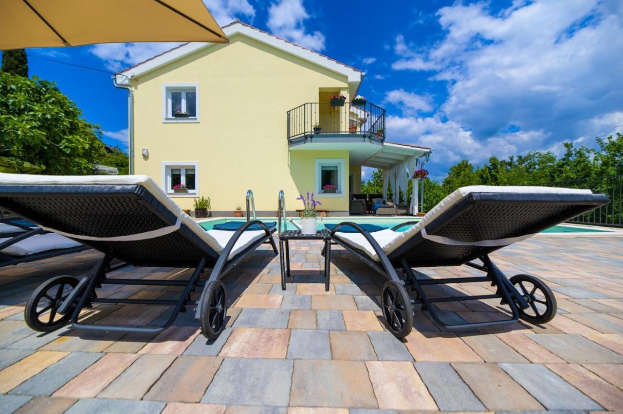 Villa Meline Zupanje ภายนอก รูปภาพ